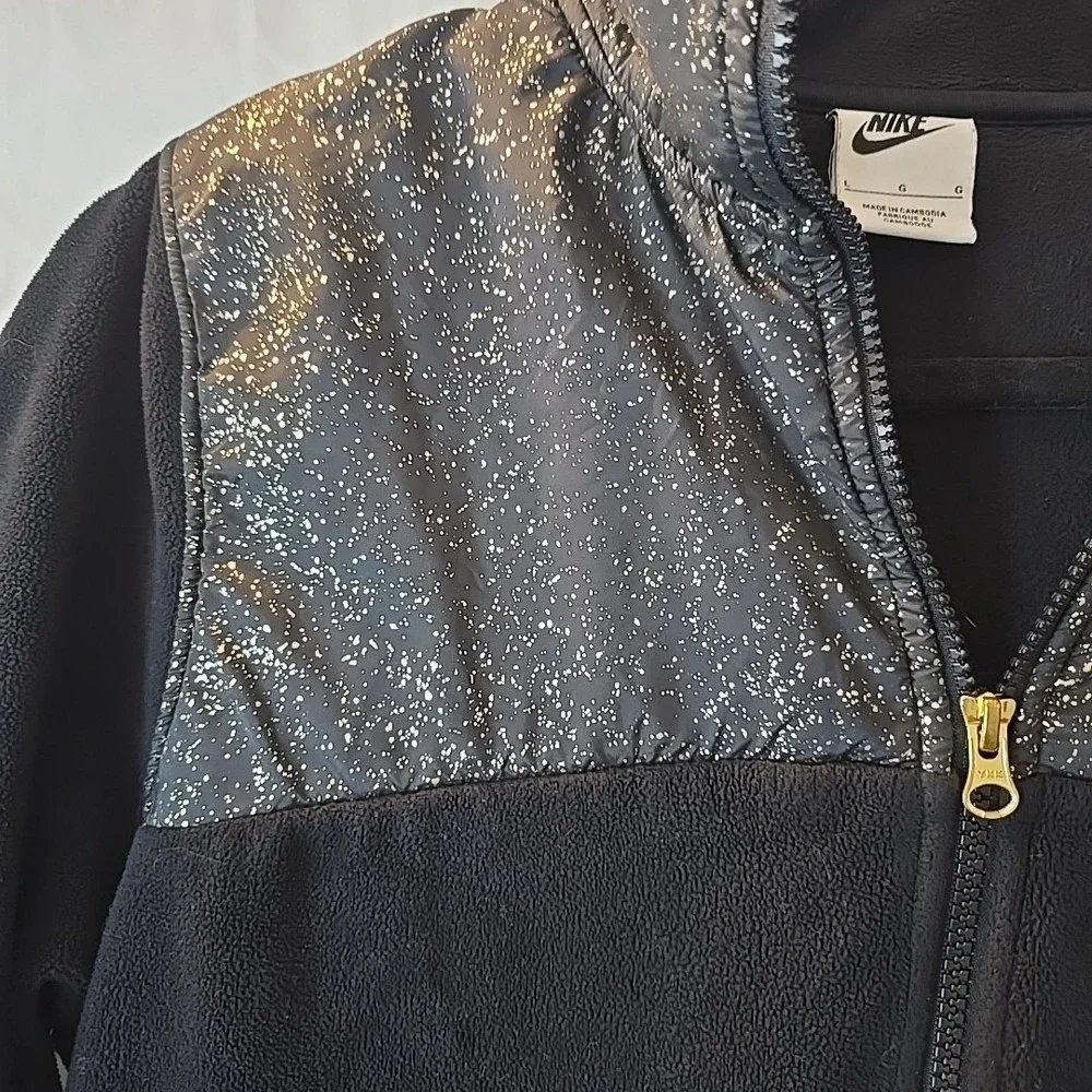 NIKE Women's Sportswear‎ Stardust Fleece Full-zip Jacket Black Gold Atleisure L